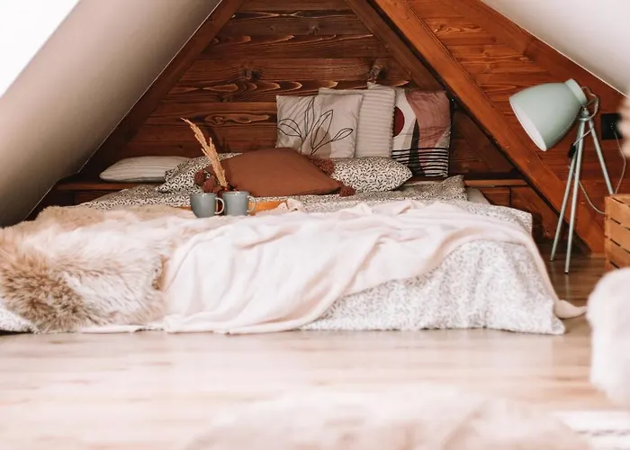 Poddasze Dla Znajomych - Apartament Z Goraca Balia Nad Jeziorem Czorsztynskim - Okolica Czorsztyn, Szczawnica, Velo Czorsztyn, Kroscienko, Zakopane, Gorce, Pieniny, Tatry